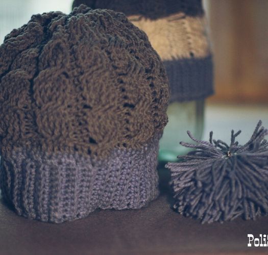 Bonnet tricoté au crochet en laine naturelle avec pompon gris fait main unisexe photo 3