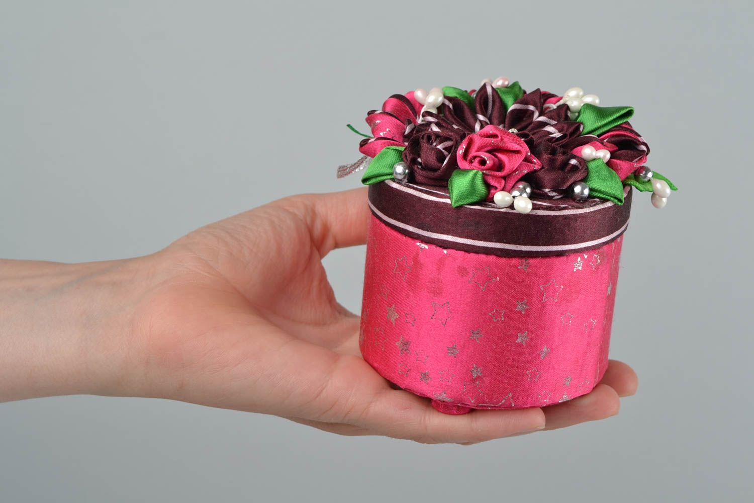 Beautiful handmade designer round carton box with kanzashi satin ribbon flowers photo 2