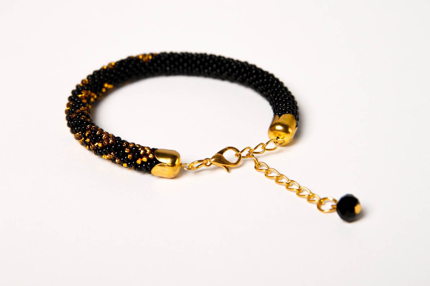 Bracelet perles rocaille Bijou fait main noir et or Accessoire femme cadeau photo 4