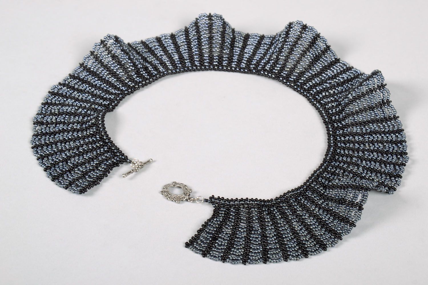 Multi-row beaded necklace photo 5