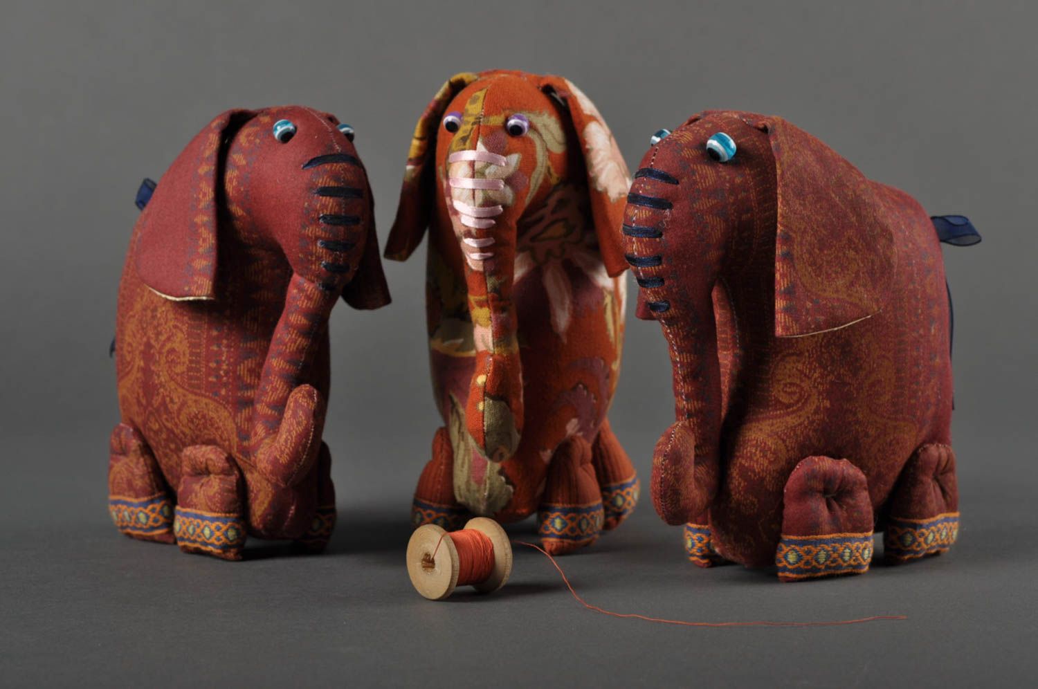 Игрушка слоник ручной работы детская игрушка с росписью мягкая игрушка фото 4