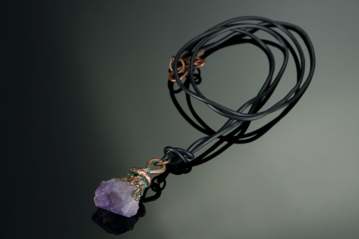 Copper pendant with amethyst photo 2