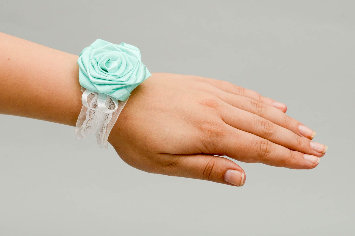 Handmade Blumen Armband Trauzeugin Accessoire für Hochzeit Designer Schmuck foto 5