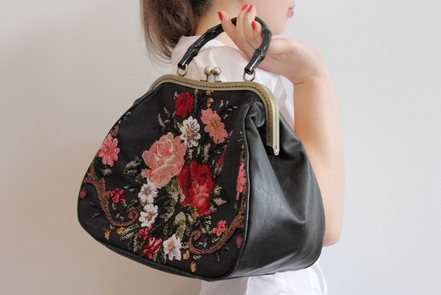 Bag made of leatherette with embroidery photo 10