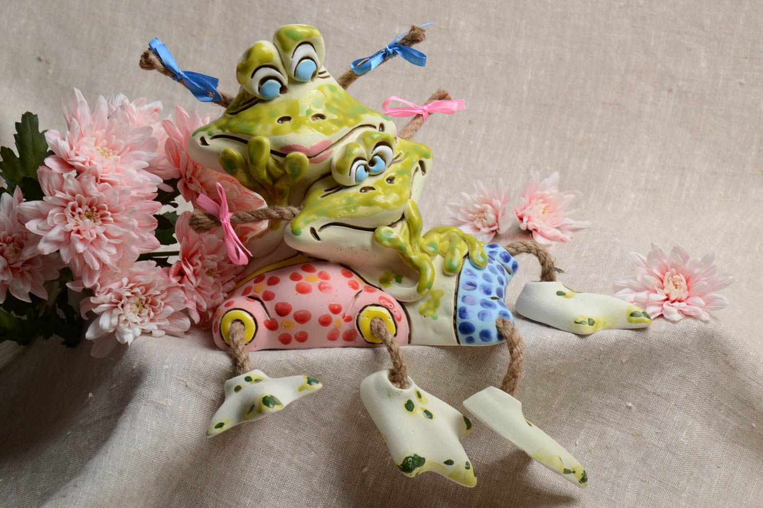 Clay money box figurine frogs small colorful funny handmade interior statuette photo 1