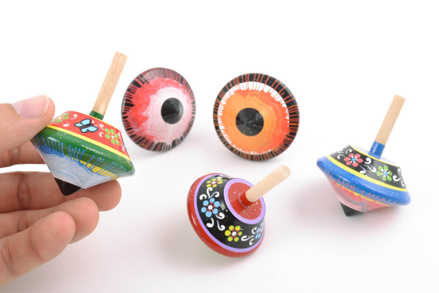 Small handmade designer painted wooden spinning tops set 5 items children's toys photo 5