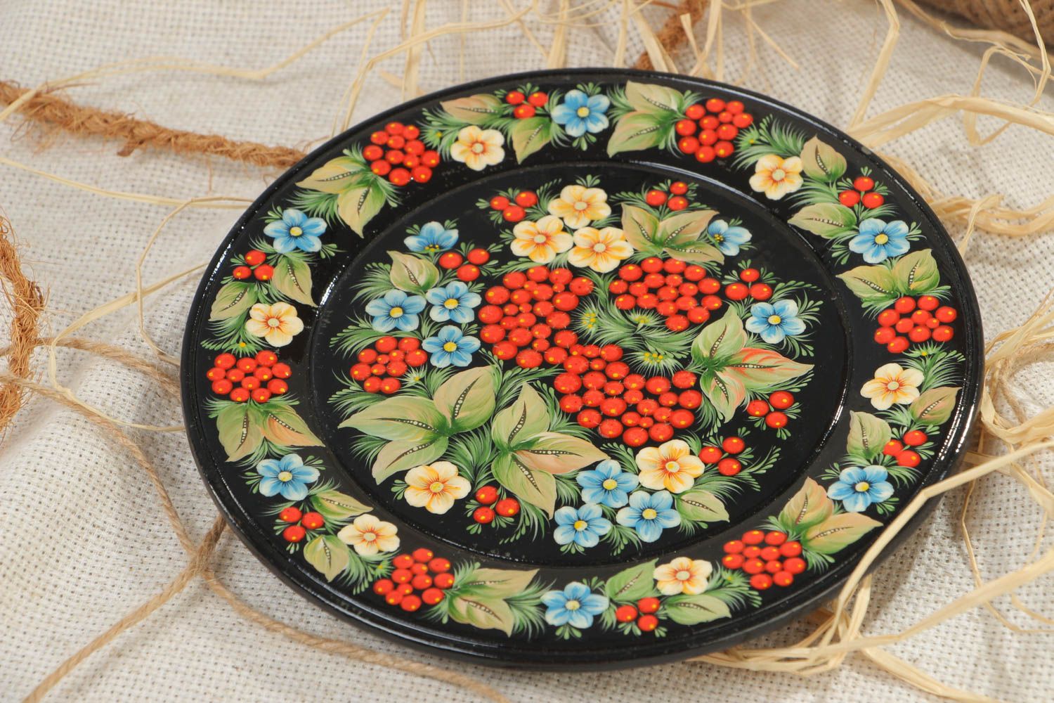 Assiette décorative en bois peinte de couleurs à l'huile murale noire faite main photo 1