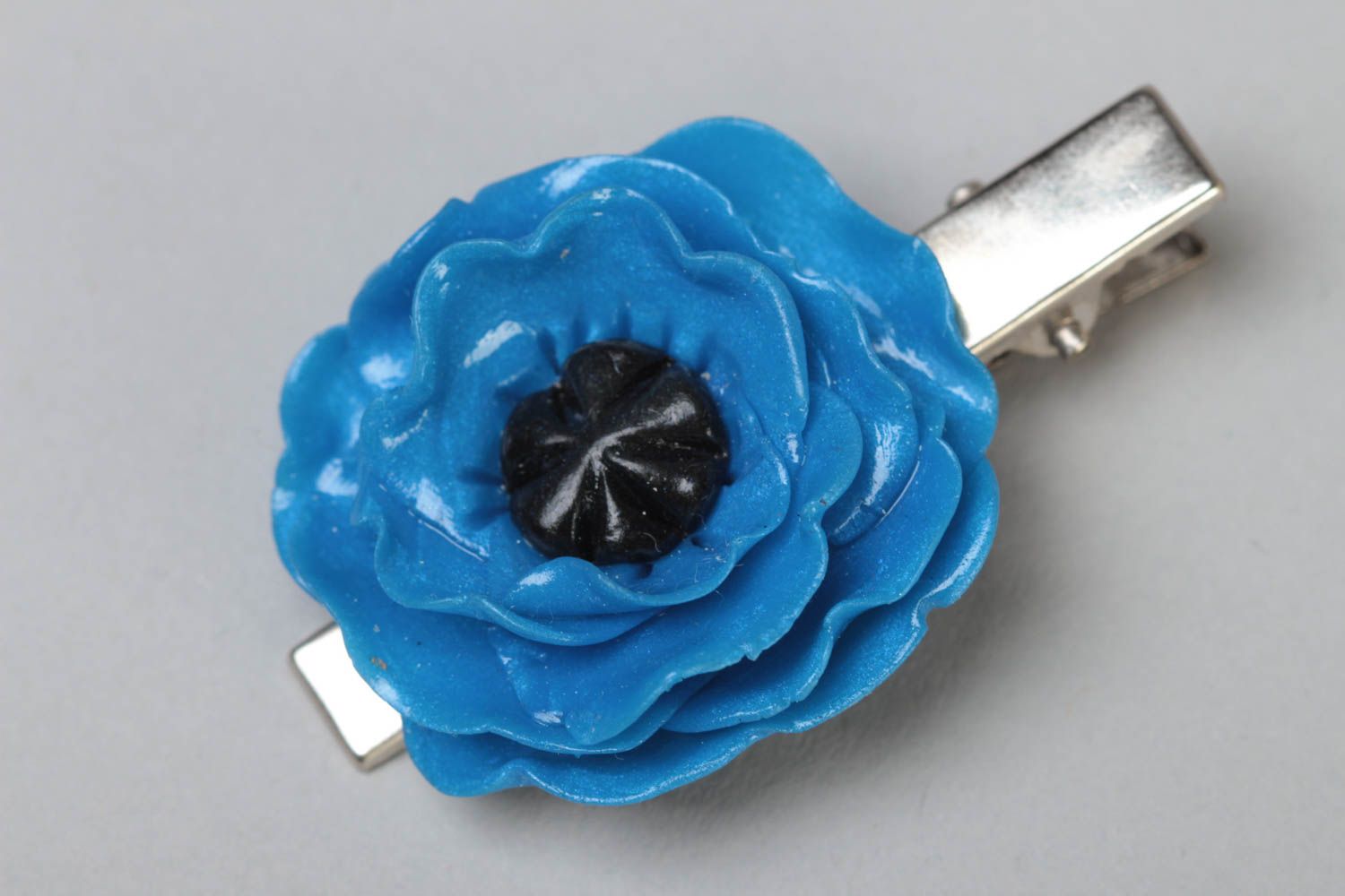 Handmade small decorative hair clip on metal basis with blue polymer clay flower photo 2