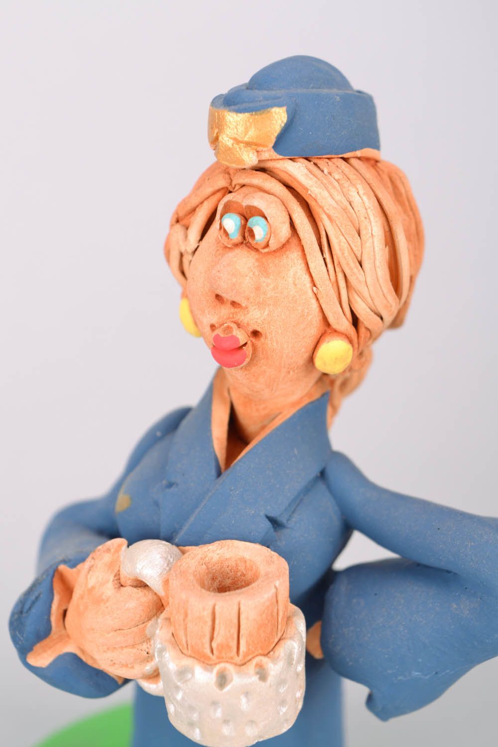 Ceramic figurine Conductor photo 4