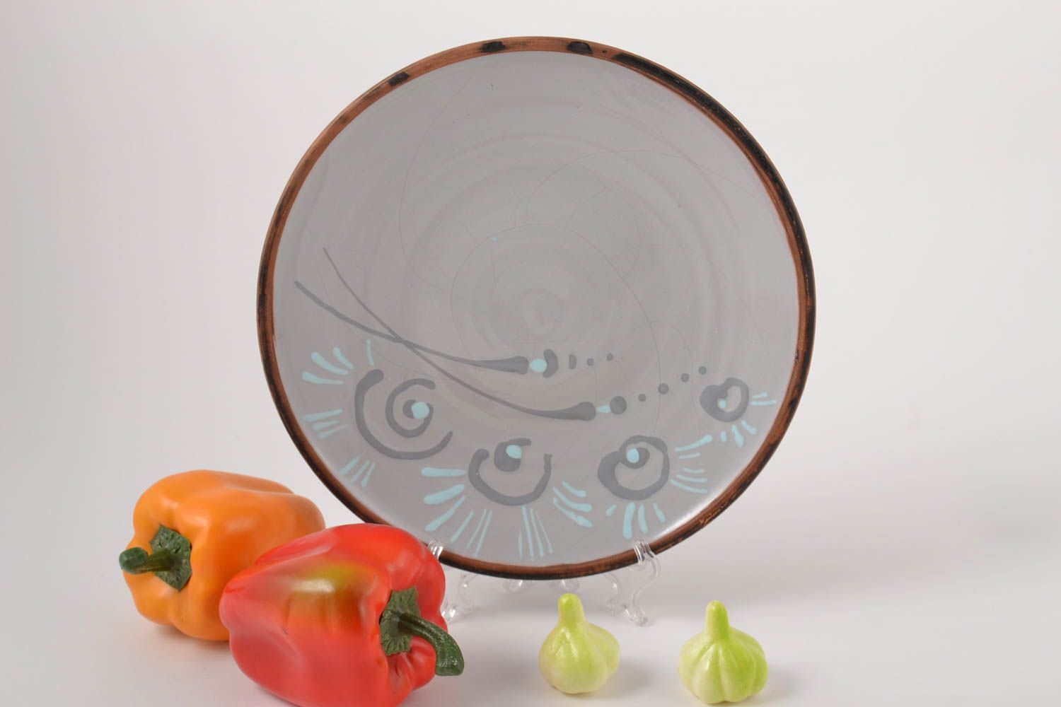 Plato de cerámica artesanal utensilio de cocina menaje del hogar pintado foto 1