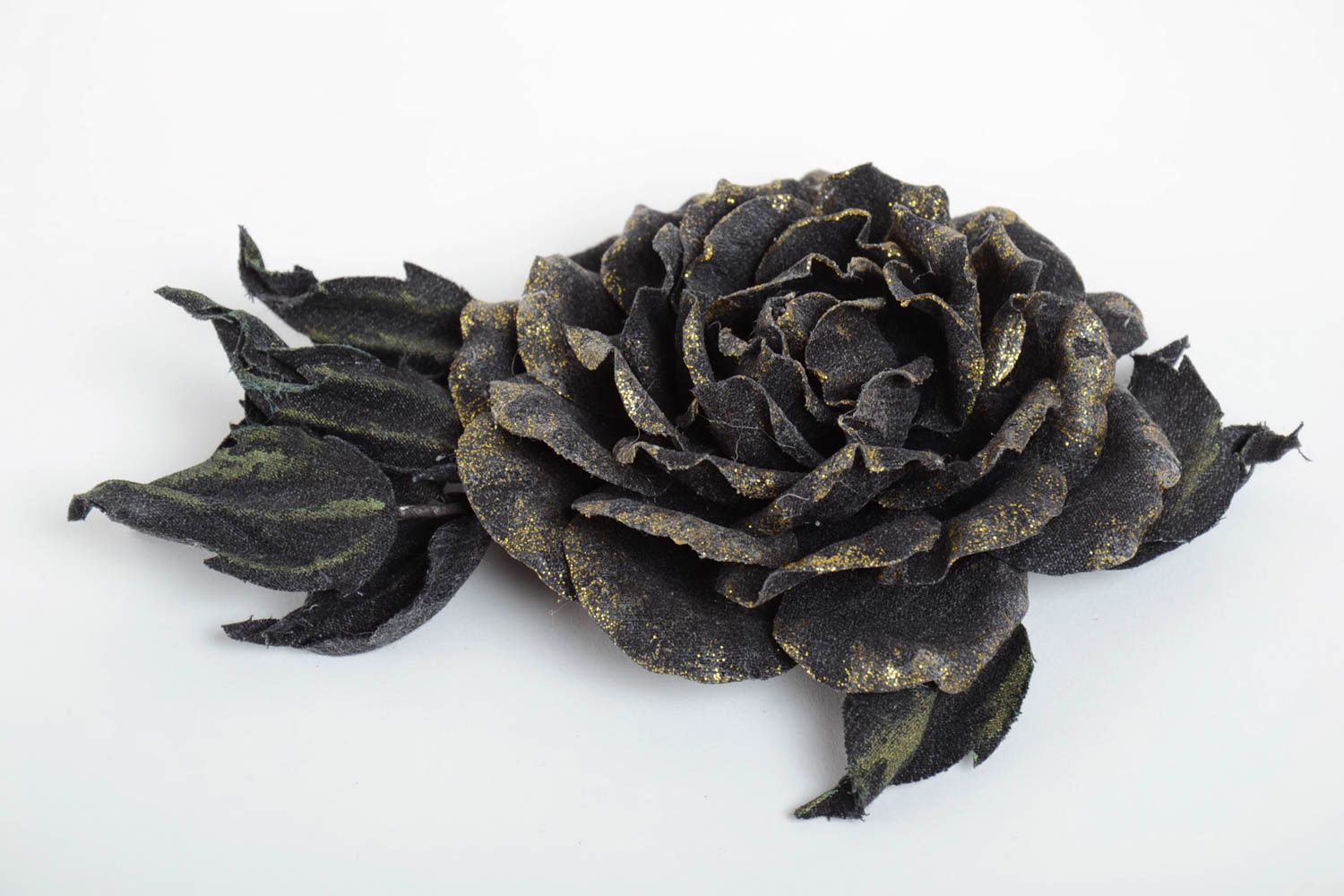 Брошь заколка в виде цветка из ткани черная с золотистым красивая ручной работы фото 2