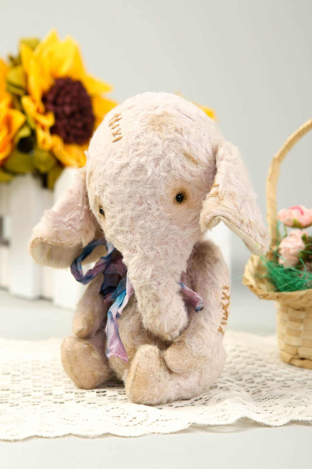 Игрушка ручной работы игрушка слоник из вискозы для дома декор для детской фото 1
