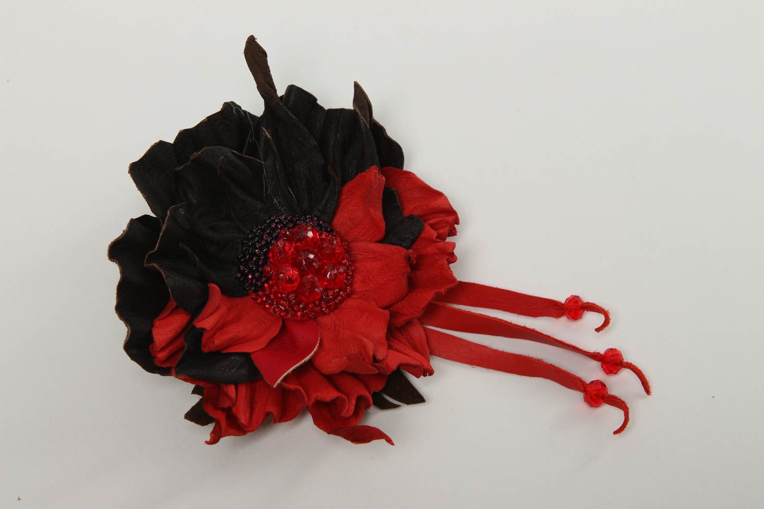 Handmade rot schwarze Blume Brosche Designer Schmuck Accessoire für Frauen  foto 2