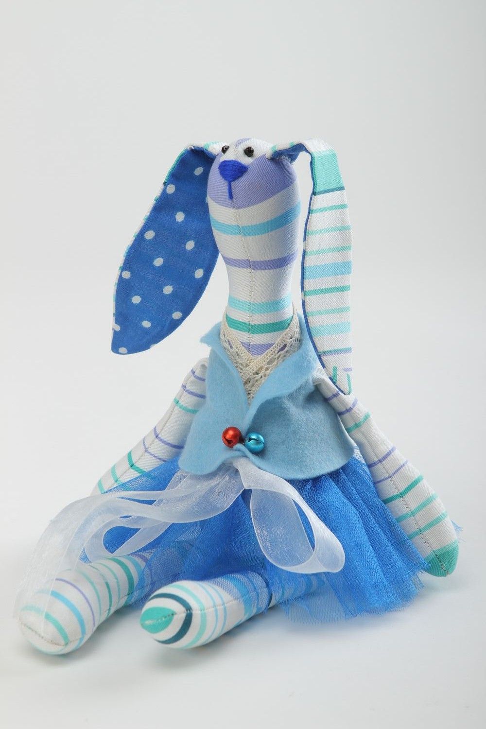 Juguete hecho a mano de tela regalo original para niño muñeca decorativa  foto 4