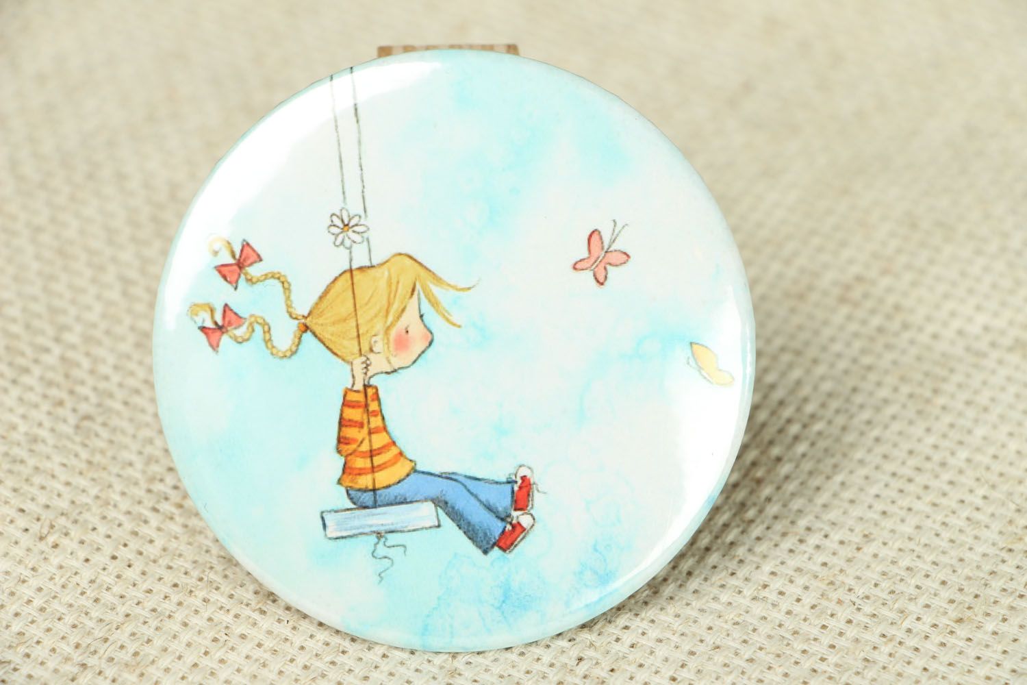 Small pocket mirror with author's print photo 1
