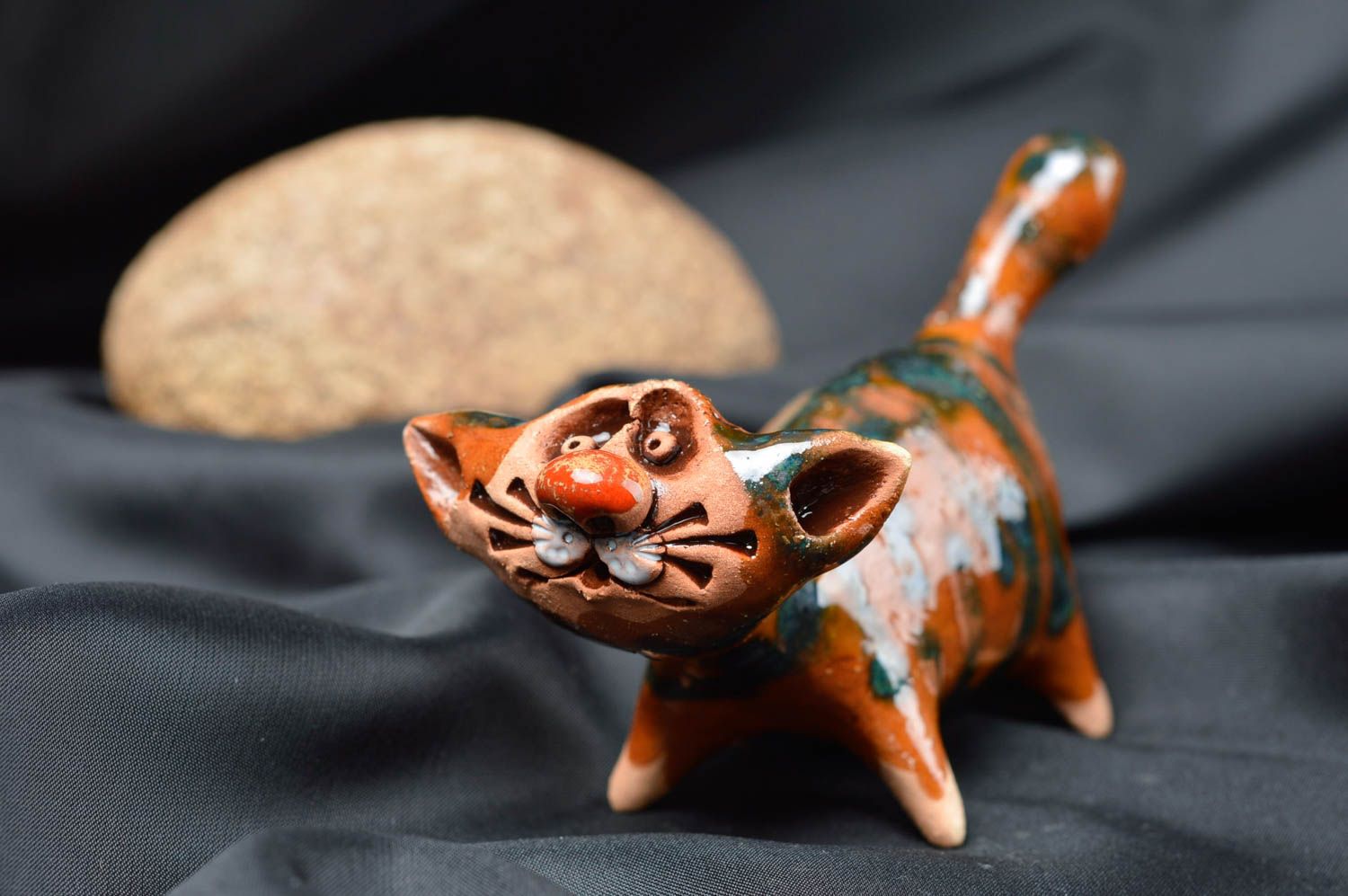 Глиняная статуэтка расписанная цветной глазурью хэнд мэйд Худой кот оранжевый фото 1