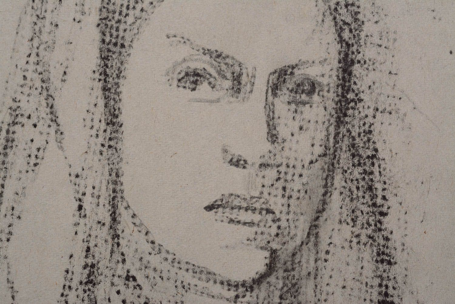 Portrait d'une femme au crayon et graphite  photo 2