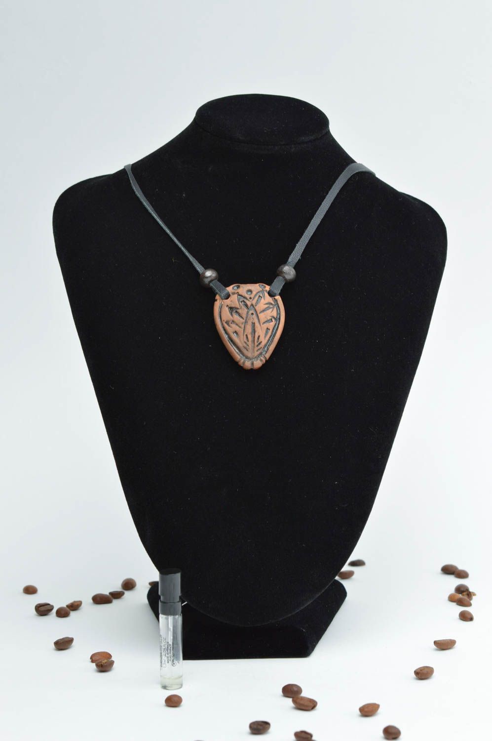 Handmade female pendant ceramic necklace for essential oil ethnic jewelry photo 1