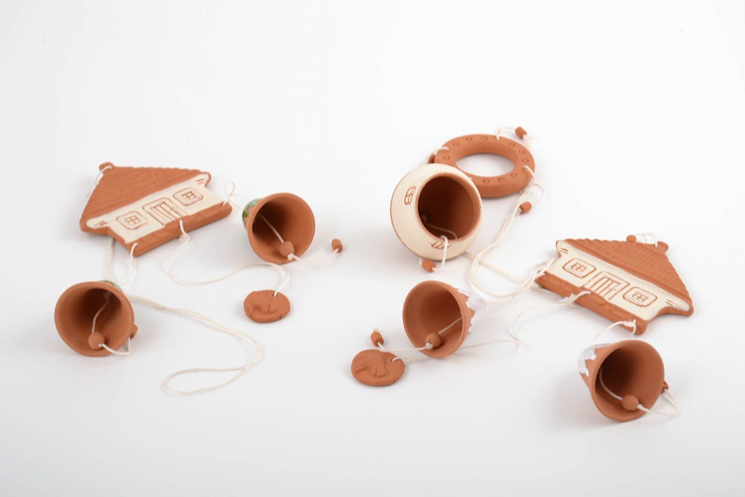 Авторские керамические колокольчики на шнурке набор 3 штуки красивые расписные фото 3