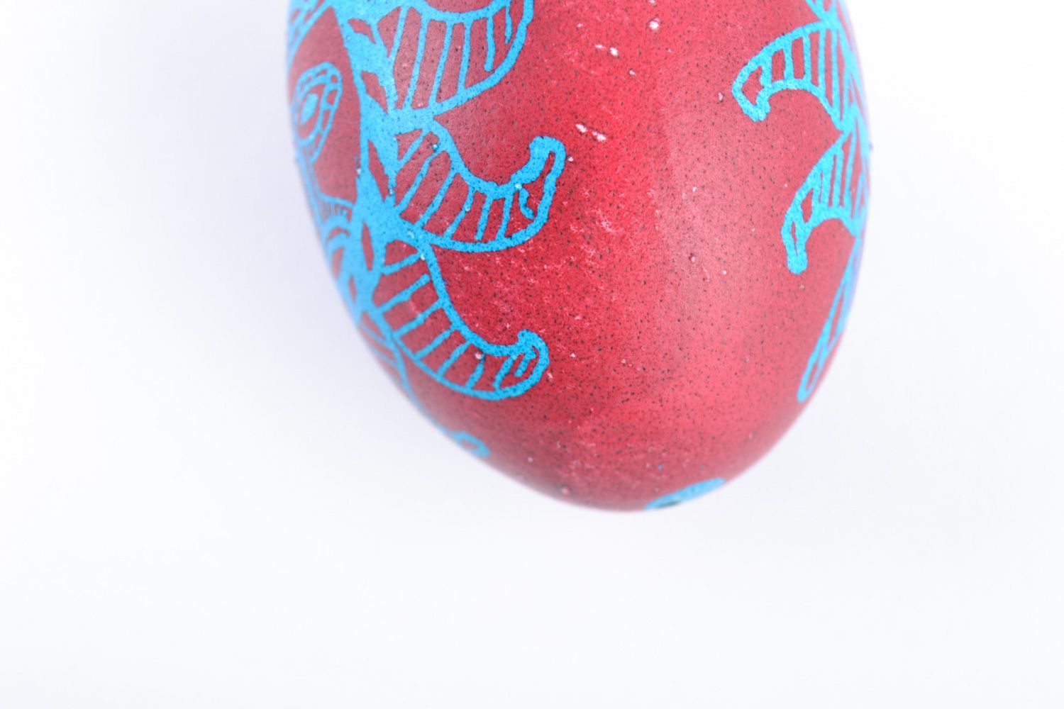 Beautiful handmade painted Easter egg in blue and red colors interior decoration photo 4