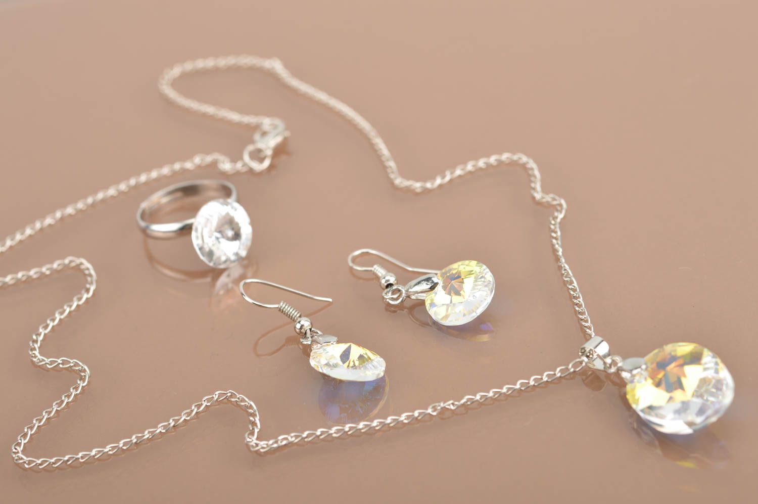 Designer Schmuckset mit Swarovski Kristallen handmade Ohrringe Ring Anhänger foto 2