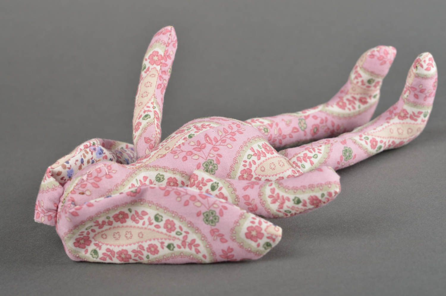 Jouet lapin rose à motifs Peluche faite main en coton naturel Cadeau enfant photo 3
