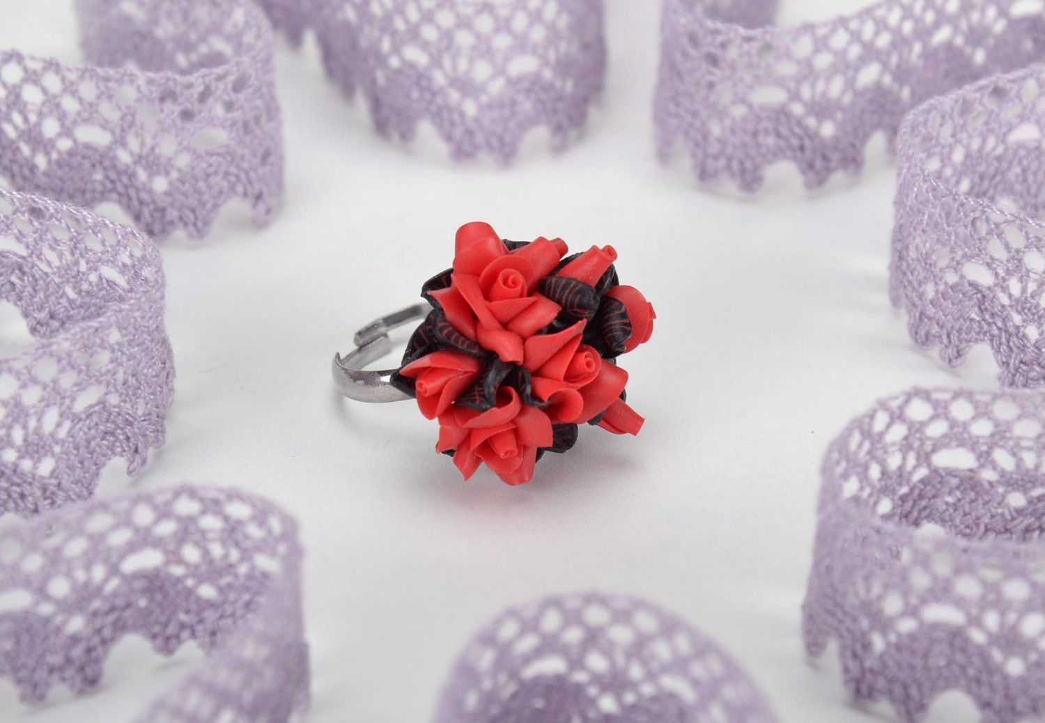 Handgemachter Ring aus Polymerton Blumen foto 1