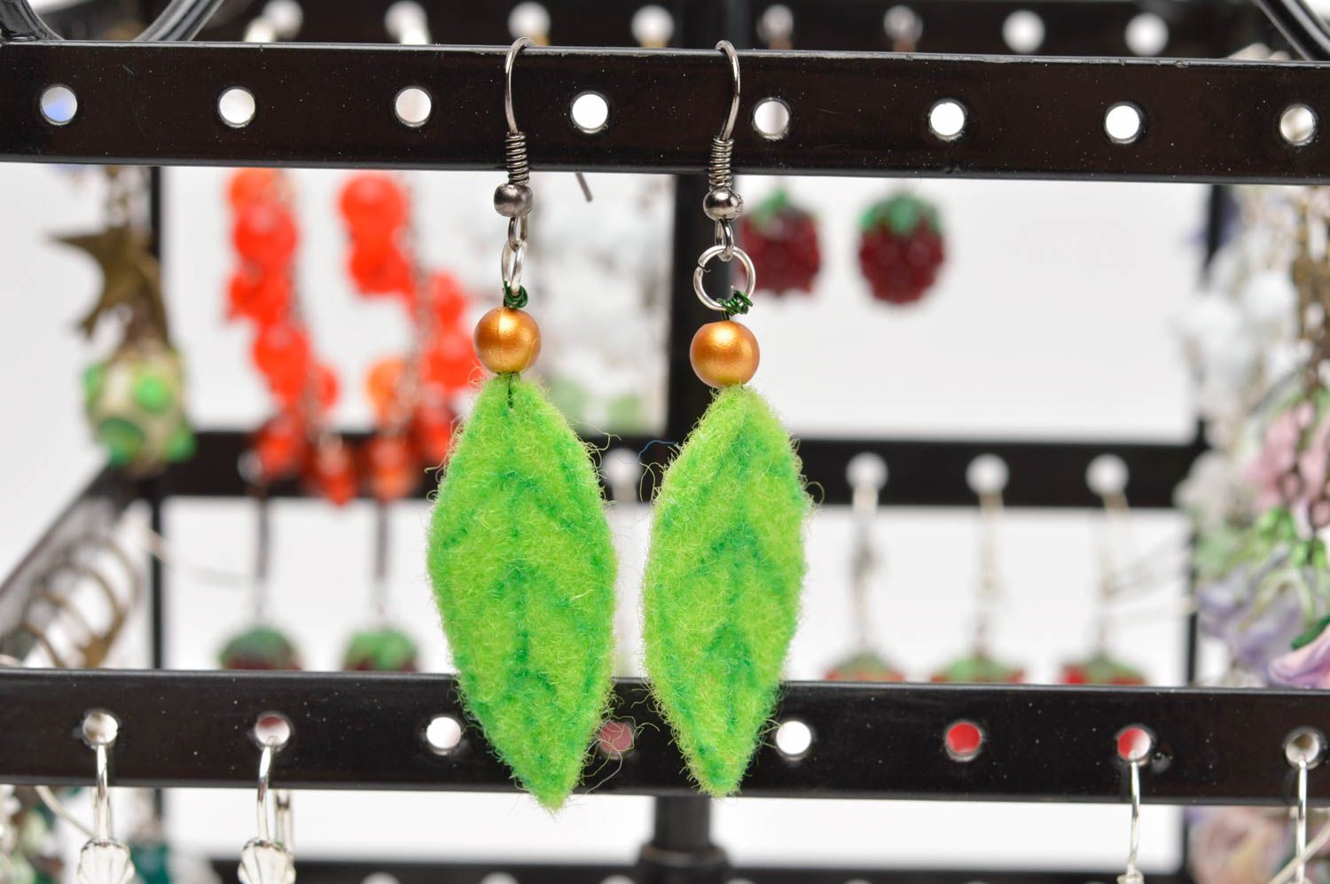 Handmade woolen earrings felted accessories wool felted jewelry gift for girls photo 1