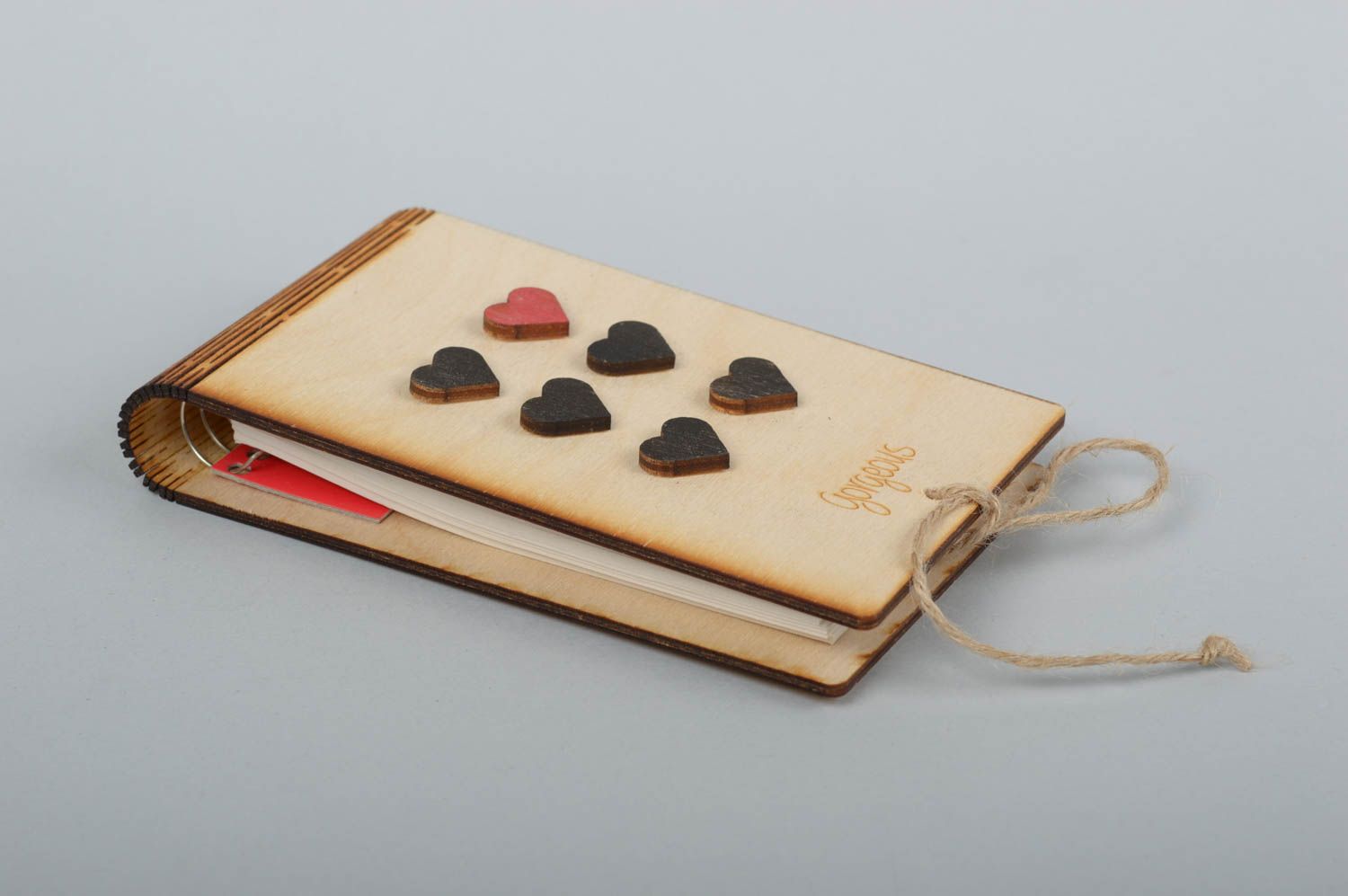 Carnet fait main Bloc-notes original couverture en bois avec coeurs Cadeau femme photo 3