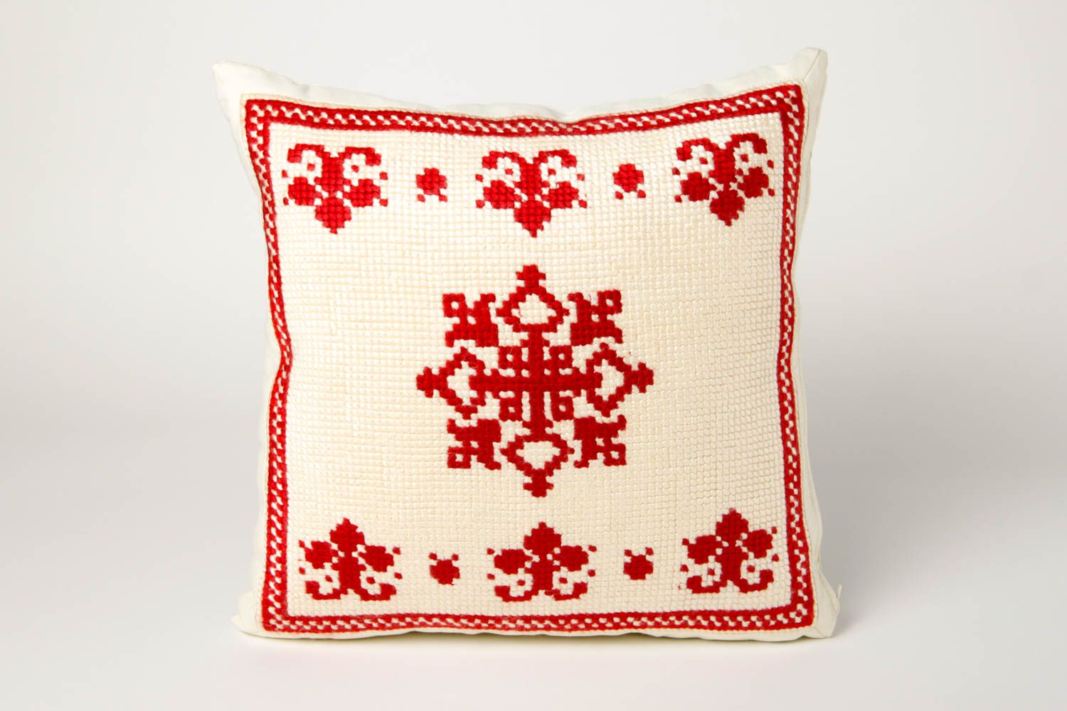 Handmade decorative cushion throw pillow design home textiles gift ideas photo 3