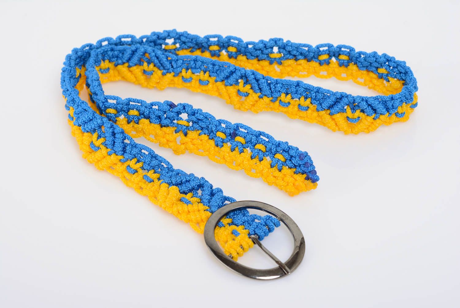 Handgemachter Gürtel in Makramee Technik blau gelb geflochten schön Ukraine foto 2
