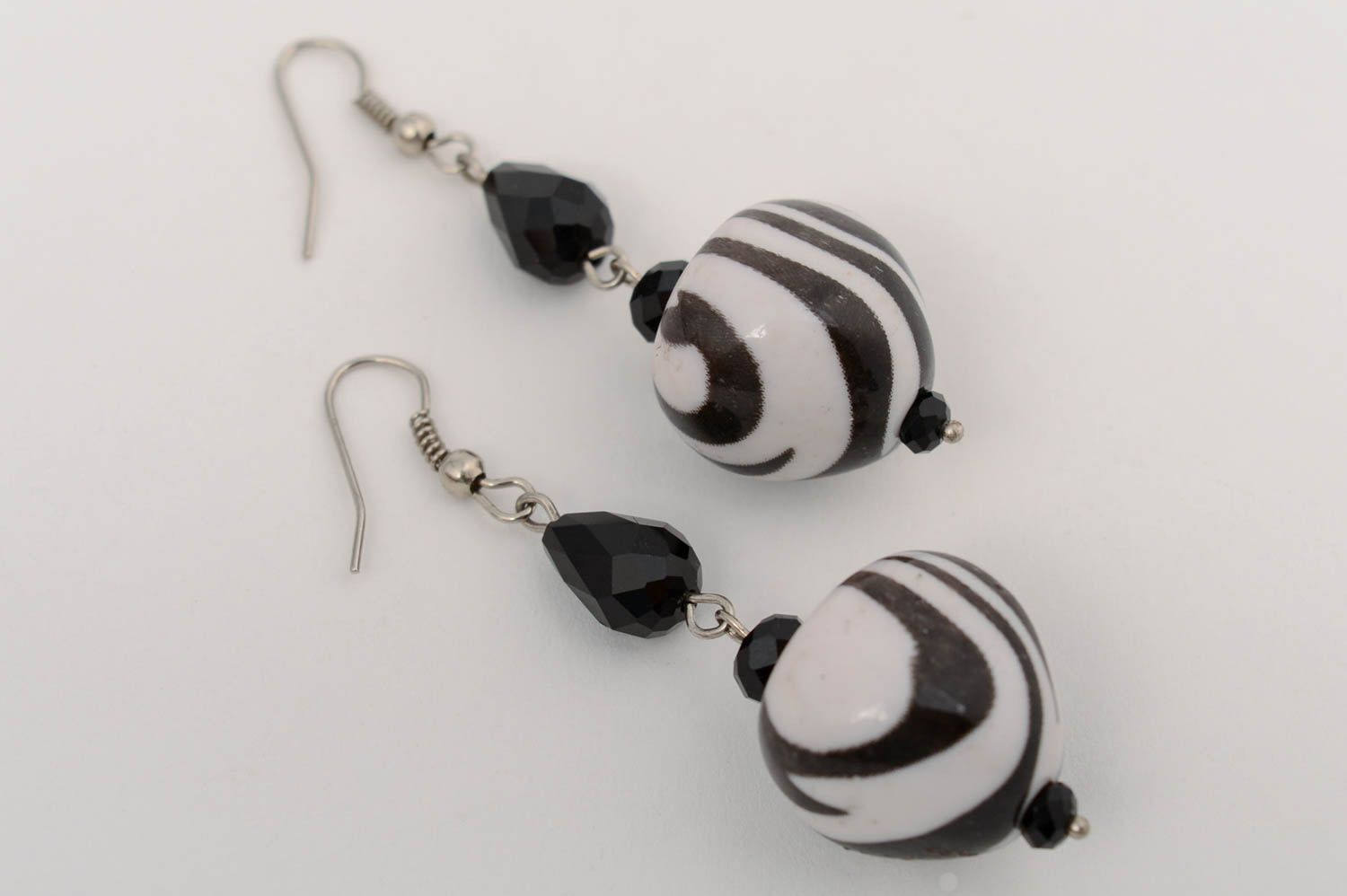 Handmade black and white Czech crystal and plastic heart shaped earrings  photo 4