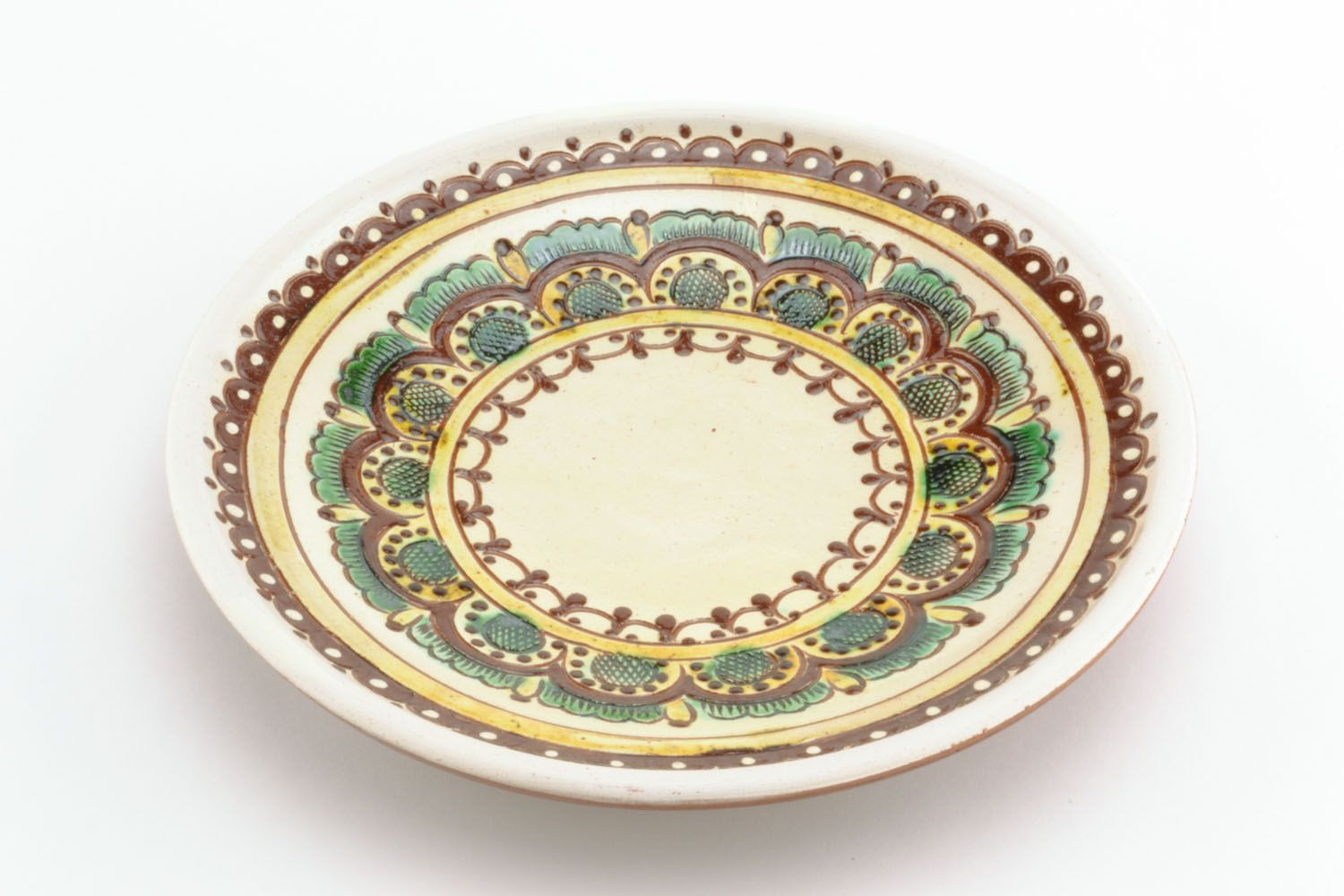 Тарелка для декора с гуцульской росписью фото 5