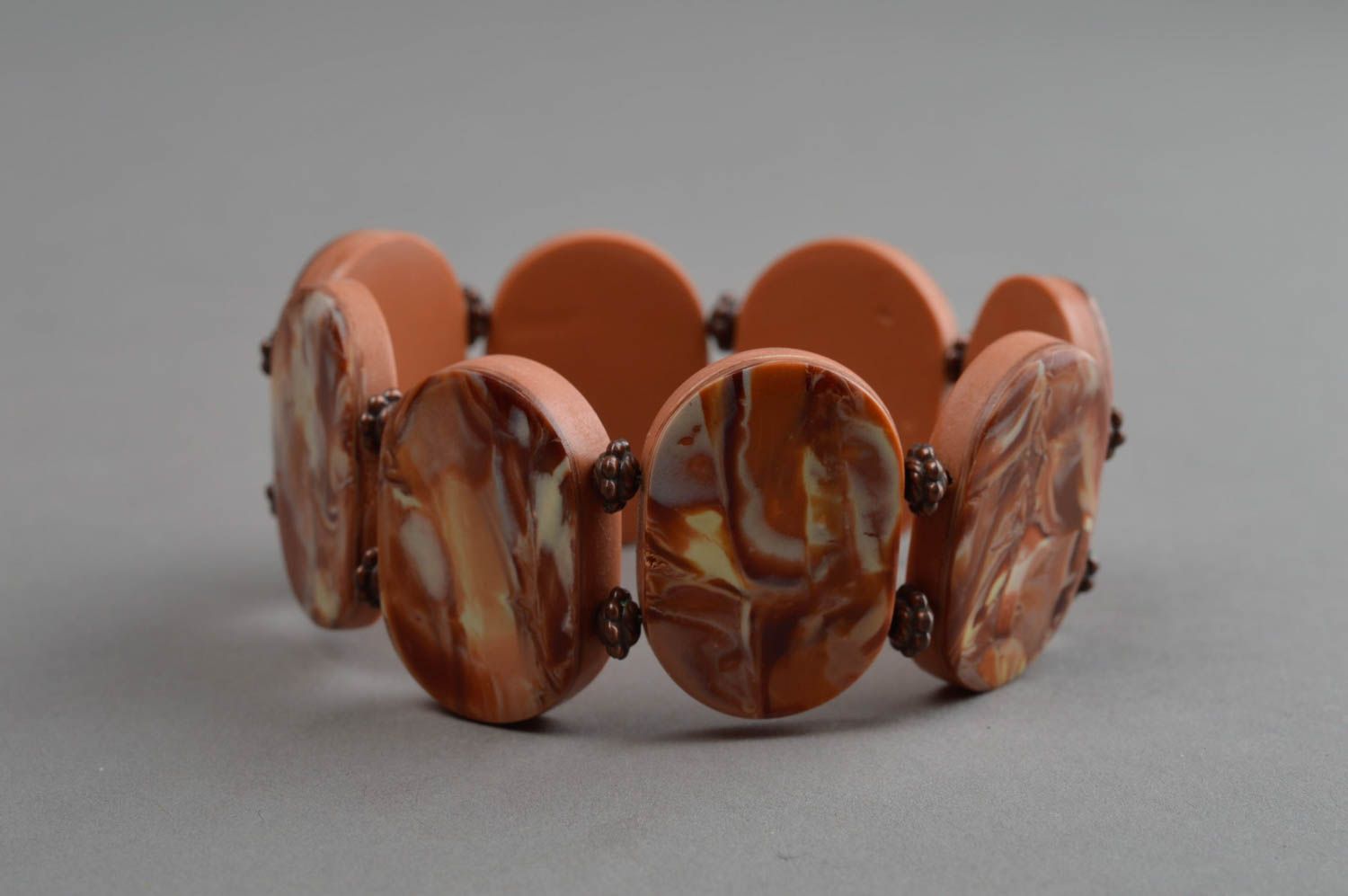 Handgemachtes Designer Armband aus Polymerton mit marmorartigem Muster für Damen foto 3
