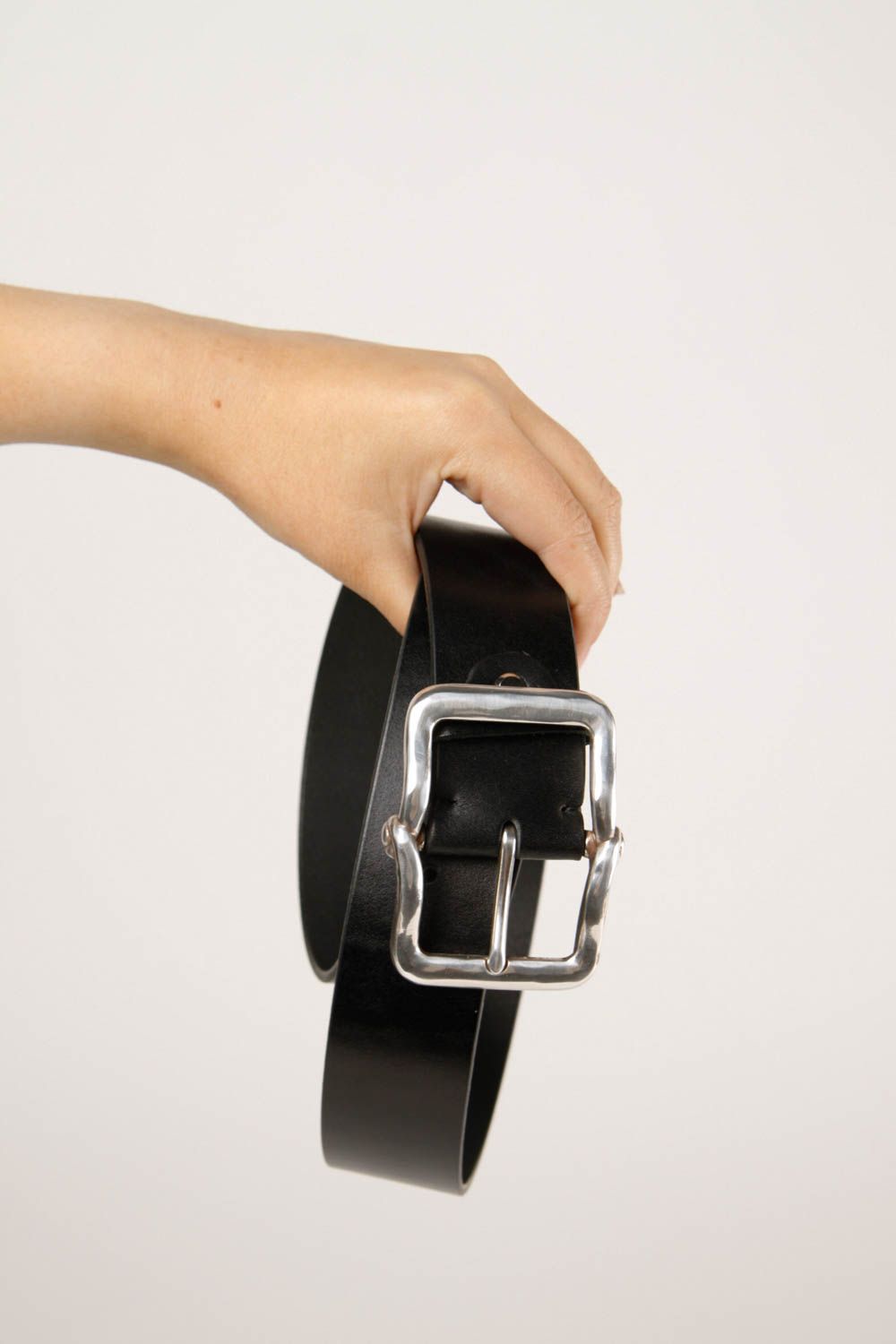 Cinturón de cuero natural accesorio de moda hecho a mano ropa masculina foto 2