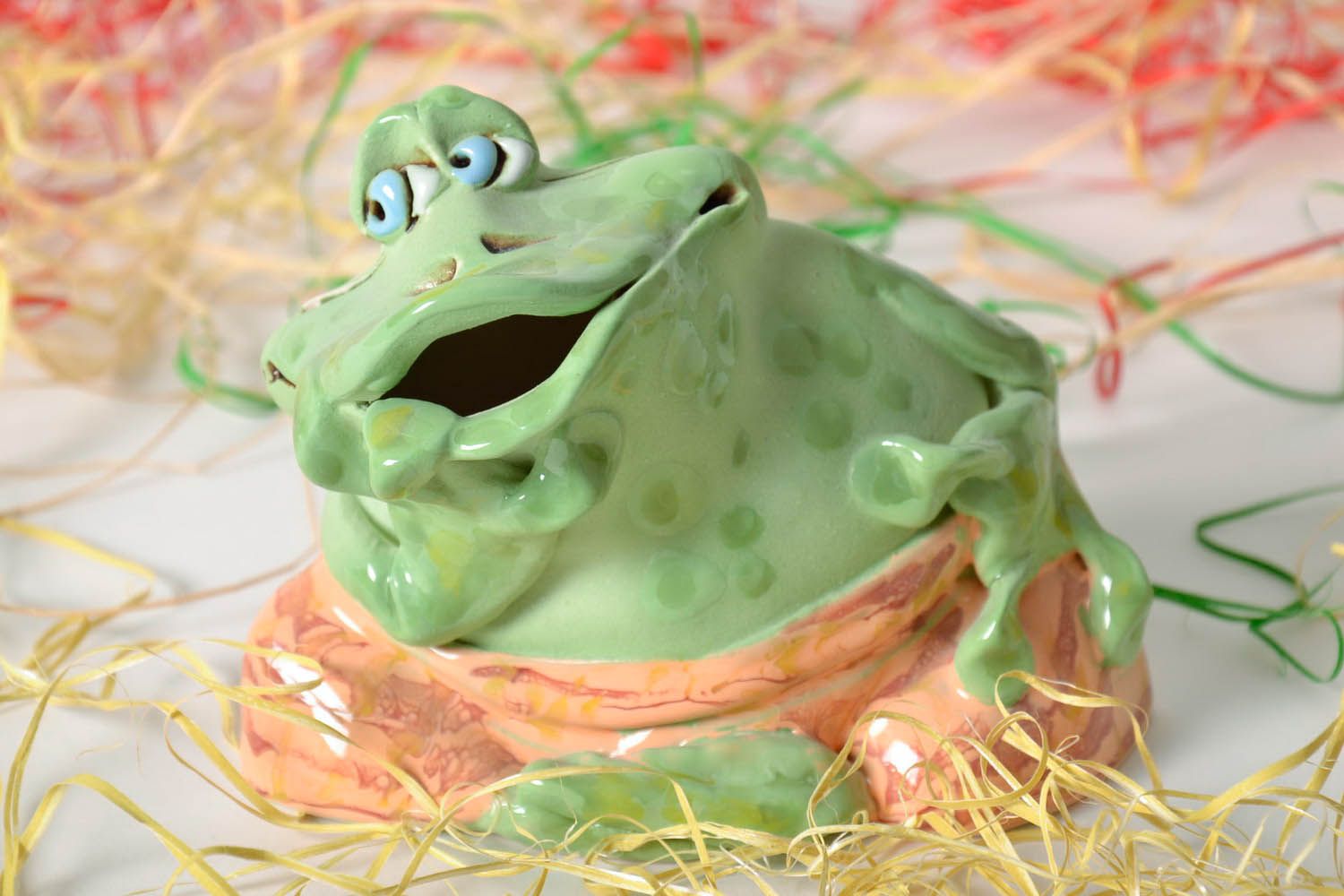 Ceramic moneybox Edgar Frog photo 1