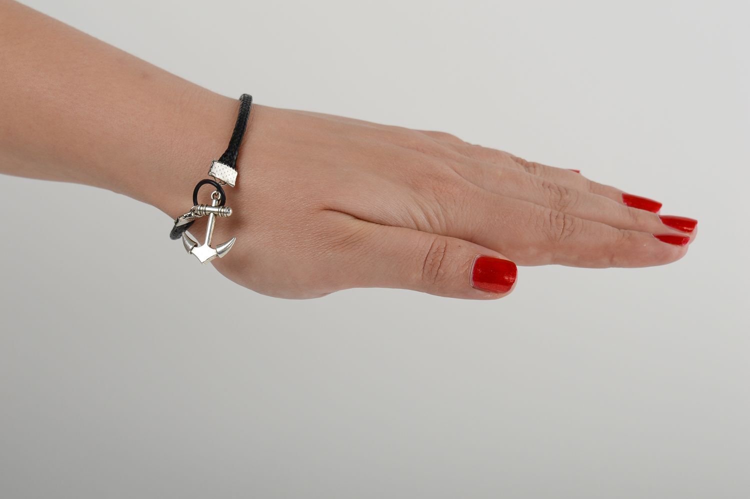 Handmade Armband schwarz geflochtenes Armband Mode Accessoire Armschmuck Damen  foto 6