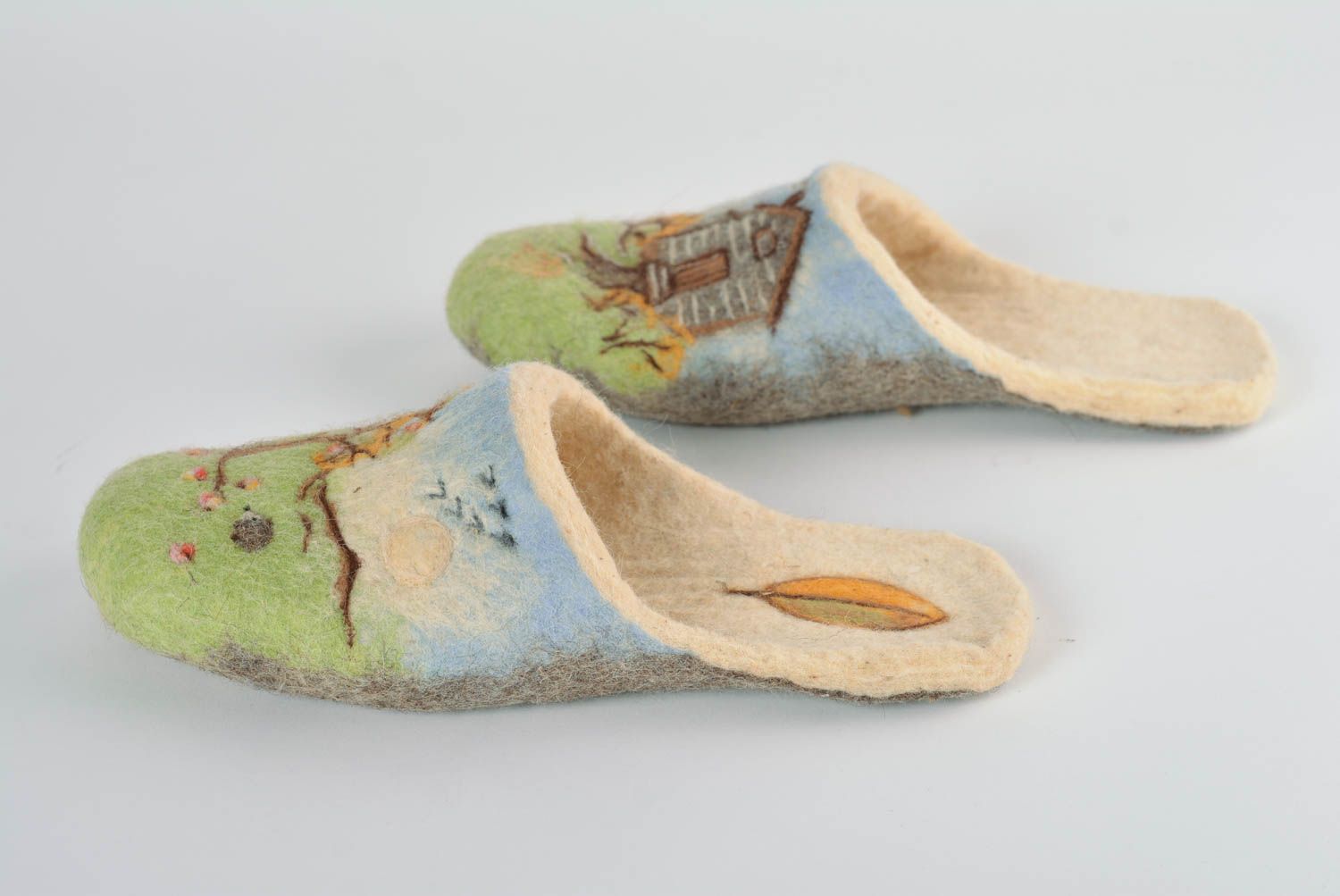 Zapatillas de casa hechas a mano de fieltro calzado femenino regalo original foto 3