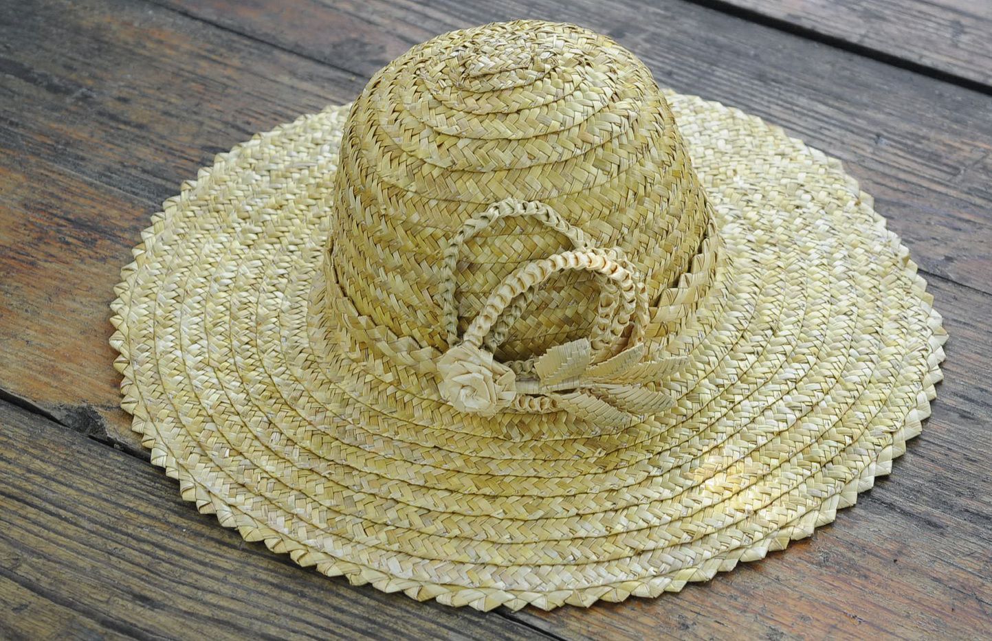 Соломенная женская шляпа с розой фото 4