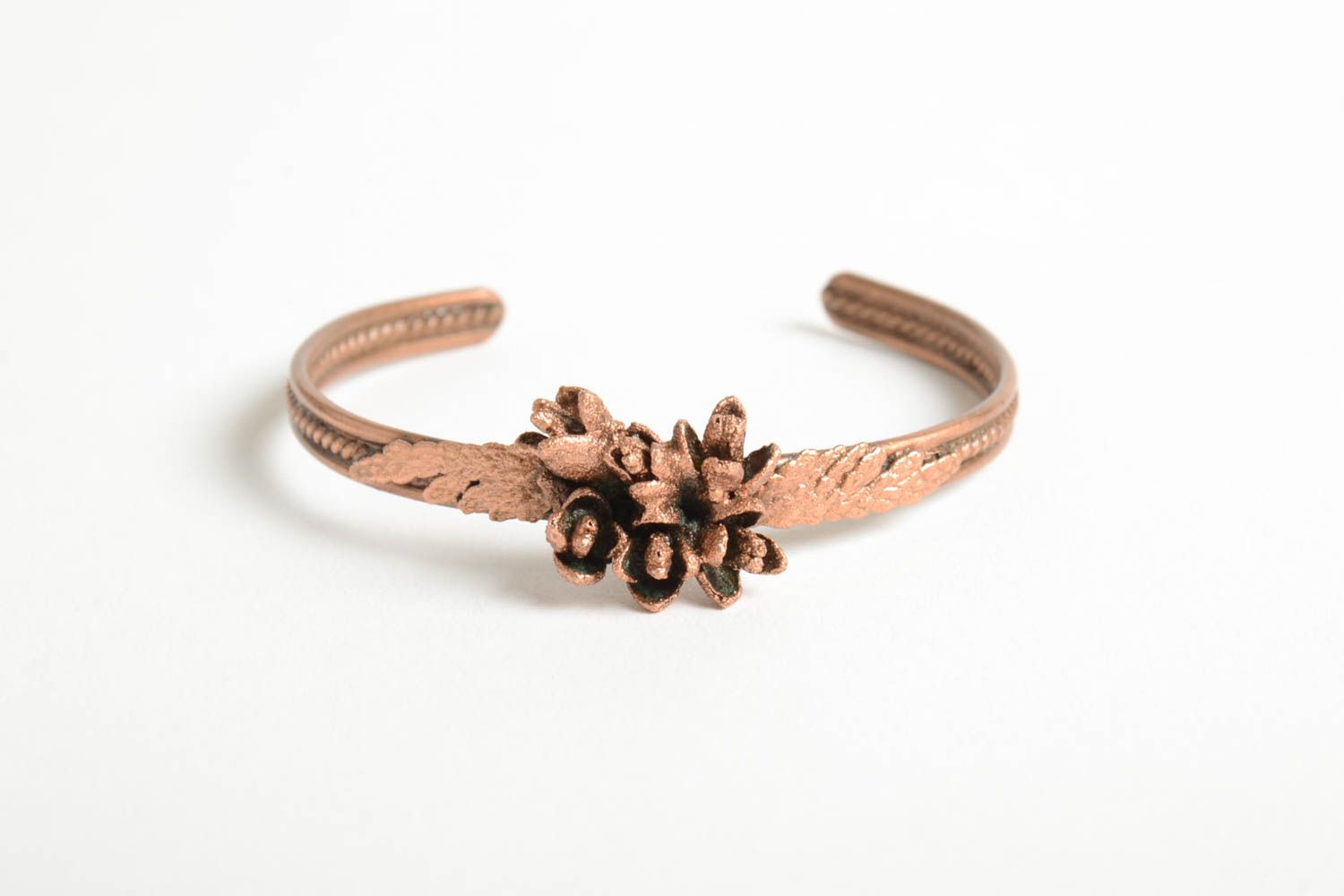 Bracelet cuivre Bijou fait main fin original élégant Cadeau pour femme photo 4
