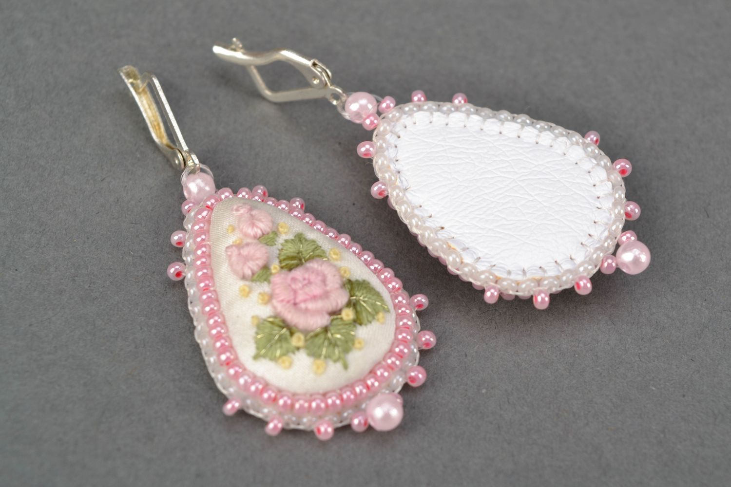 Satin stitch embroidered teardrop earrings photo 3