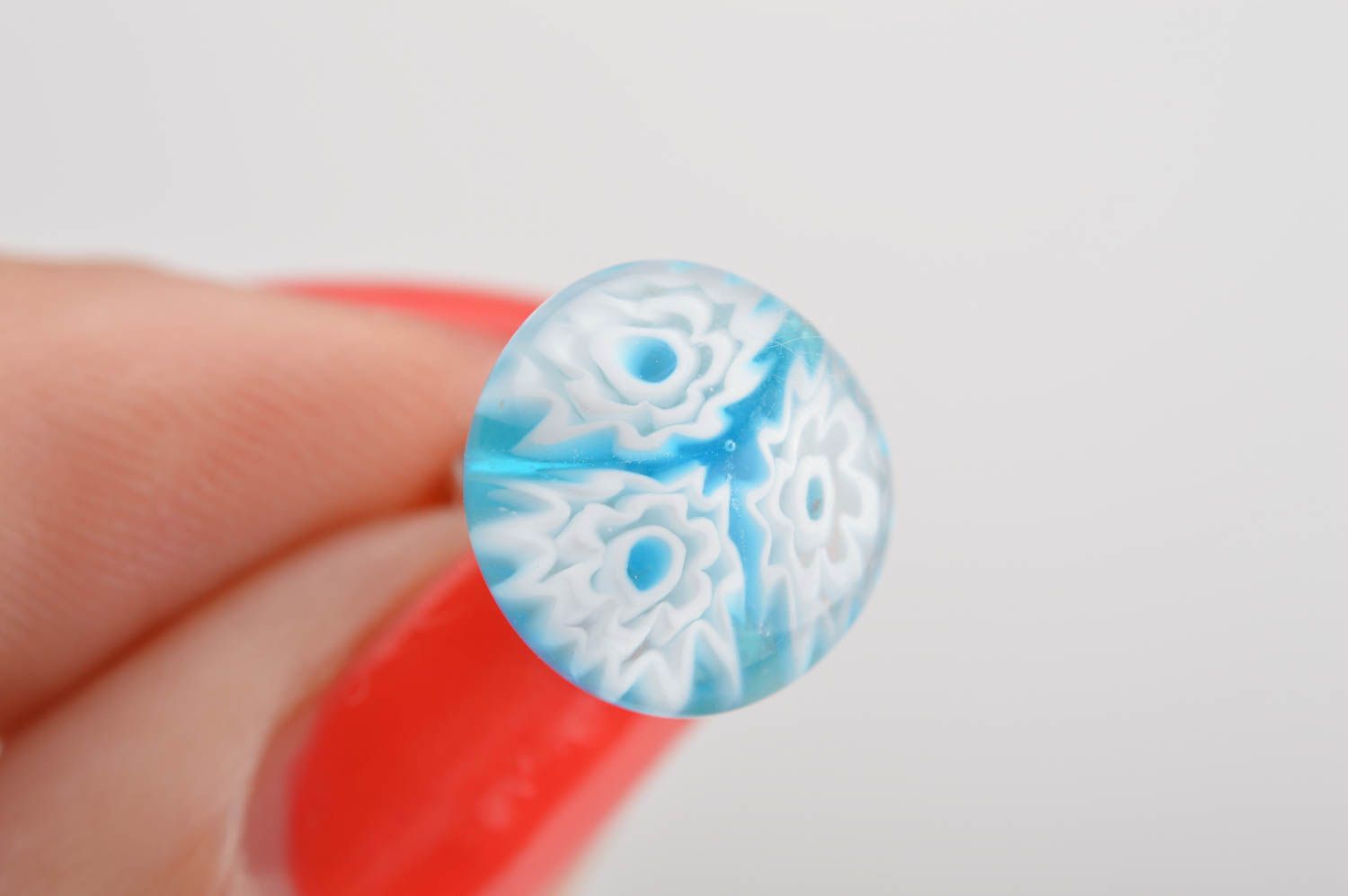 Серьги в технике миллефиори из стекла с серебряной застежкой хэнд мэйд голубые фото 3