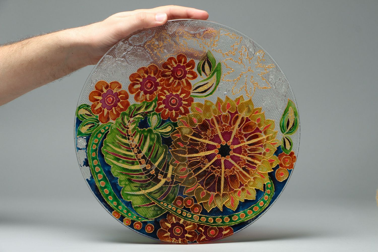 Стеклянная тарелка с витражной росписью фото 1