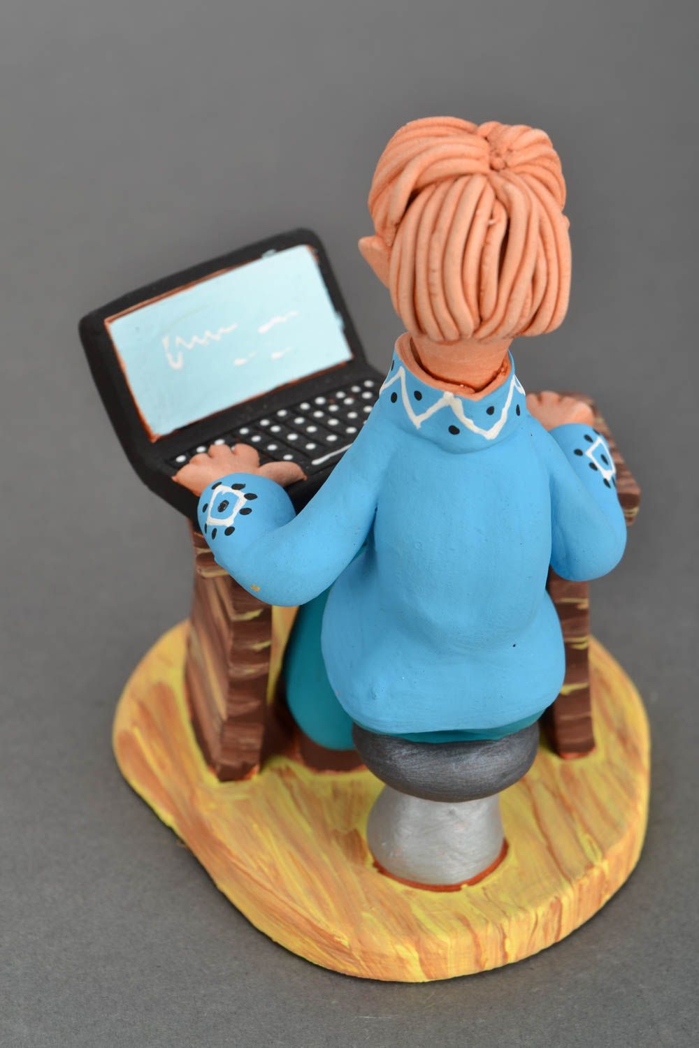 Homemade clay statuette Programmer photo 4