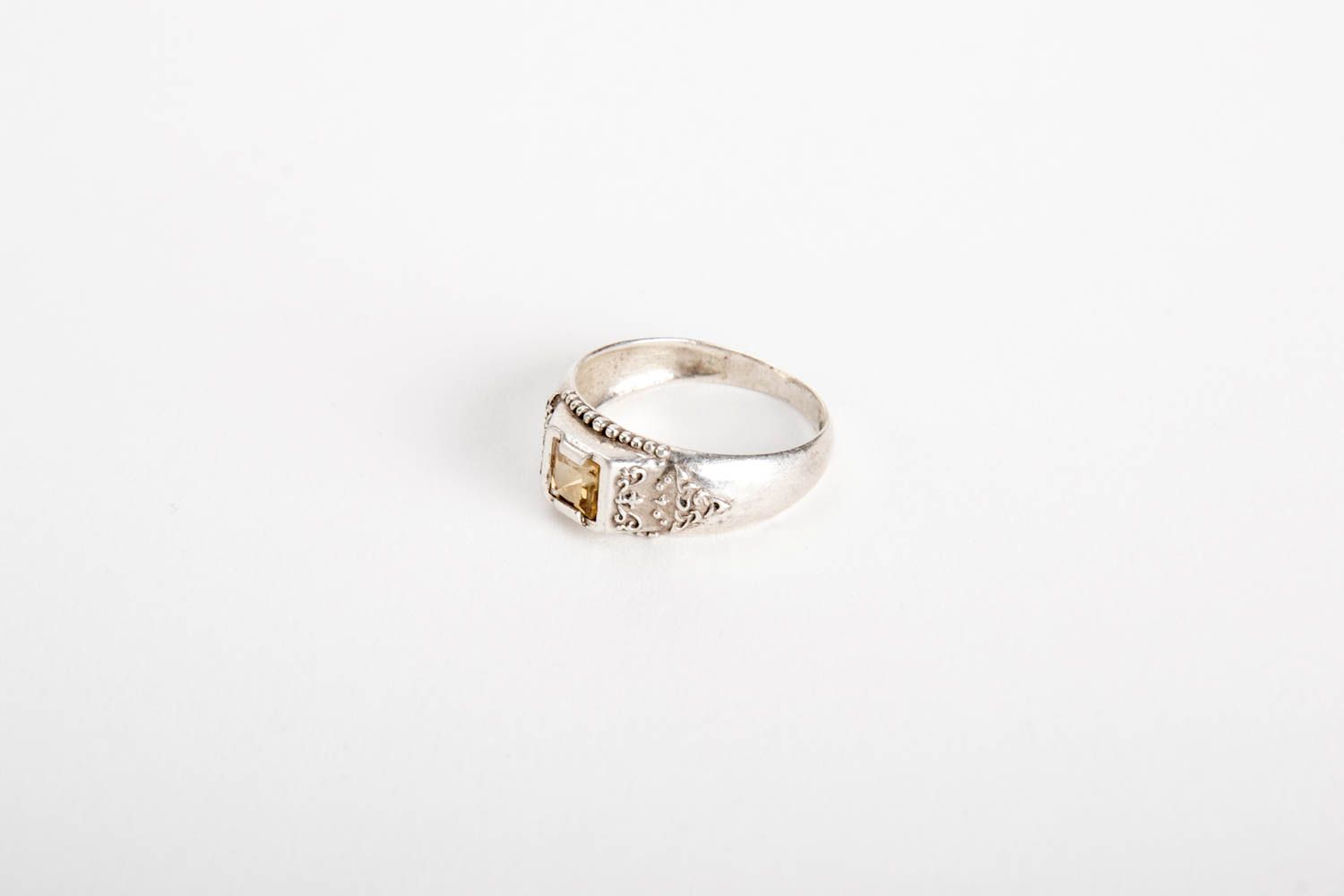 Украшение ручной работы серебряный перстень подарок для мужчины с цитрином фото 2