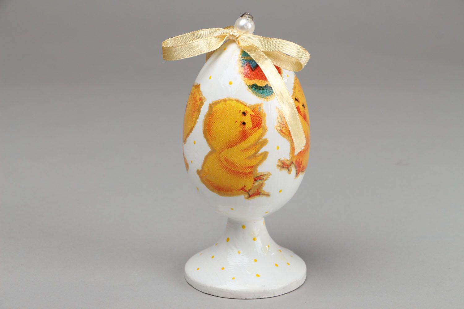 Huevo decorativo de Pascua Pollo foto 1