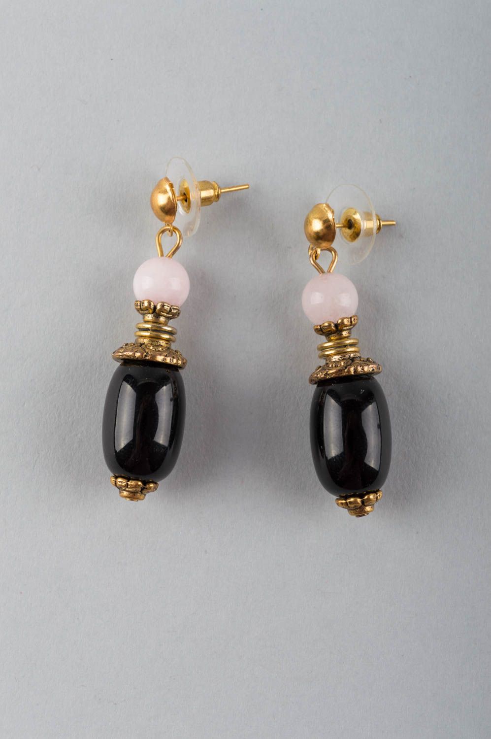 Designer beautiful elegant black handmade earrings made of nephrite and brass photo 2