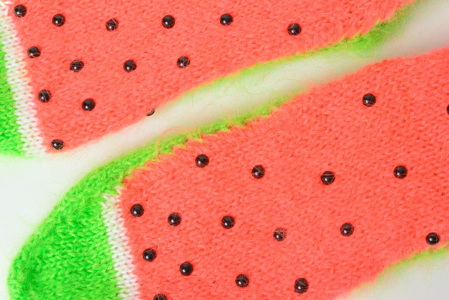 Handmade bunte hohe Stricksocken aus Wolle originell für Mädchen Wassermelone foto 4