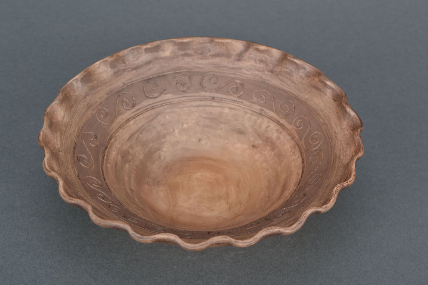 Ceramic fruit bowl photo 2