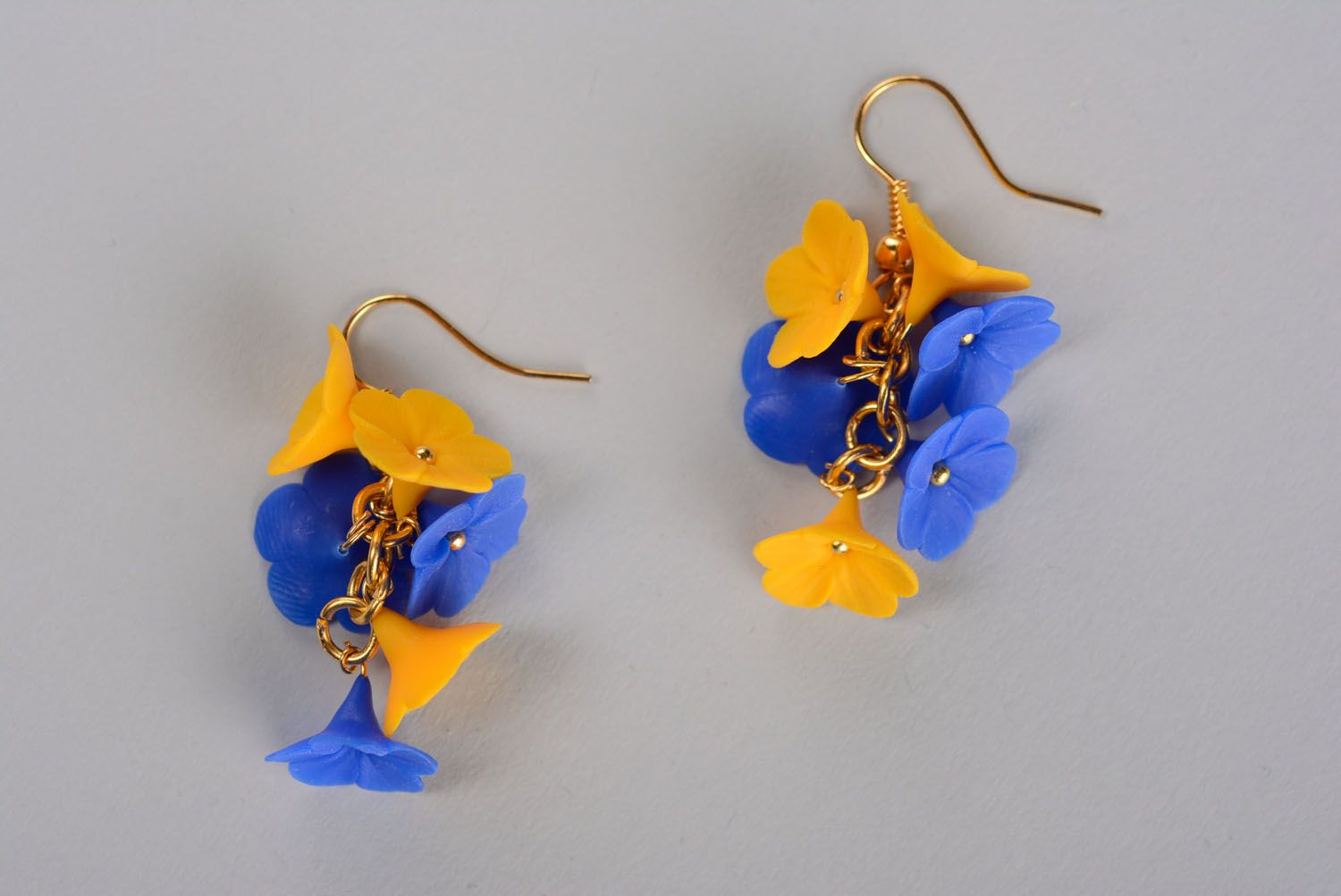 Handmade polymer clay earrings Flowers photo 1